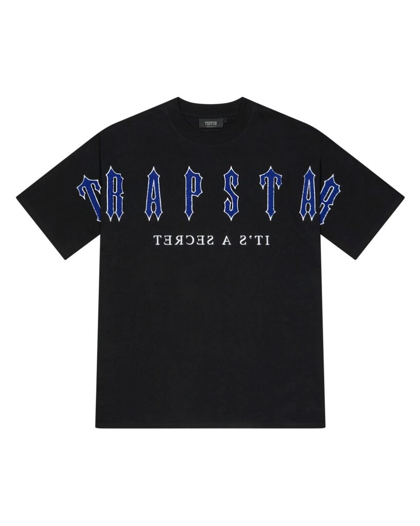 Koszulka Trapstar Arch Chenille Decoded 2.0 – Czarno/Fioletowa